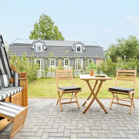 Am Apfelgarten Wellant Brise Kellenhusen